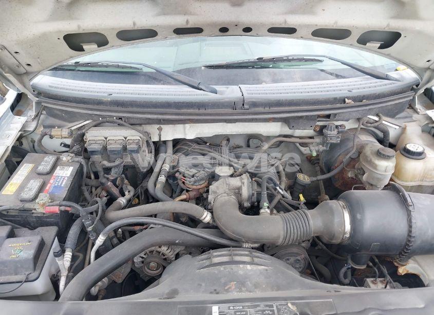 Photo 10 of 2005 Ford F-150 STX/XL/XLT (VIN 1FTRF12245KC49620)