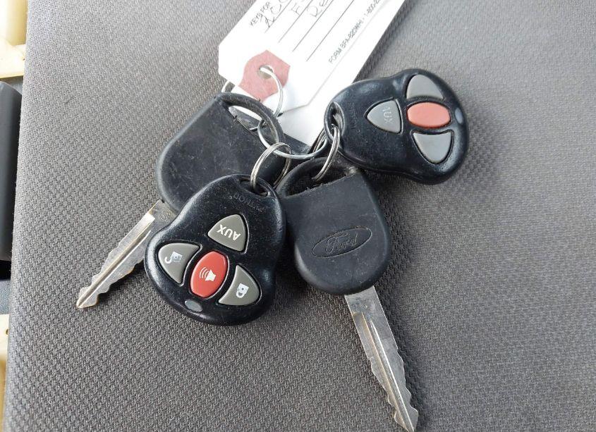 Photo 11 of 2005 Ford F-150 STX/XL/XLT (VIN 1FTRF12245KE94594)