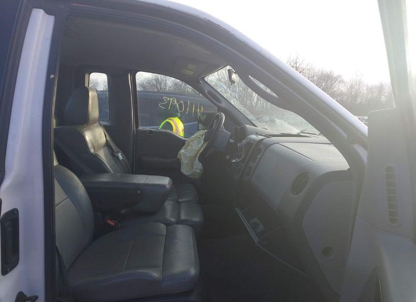 Photo 5 of 2005 Ford F-150 STX/XL/XLT (VIN 1FTRF12245NB40119)