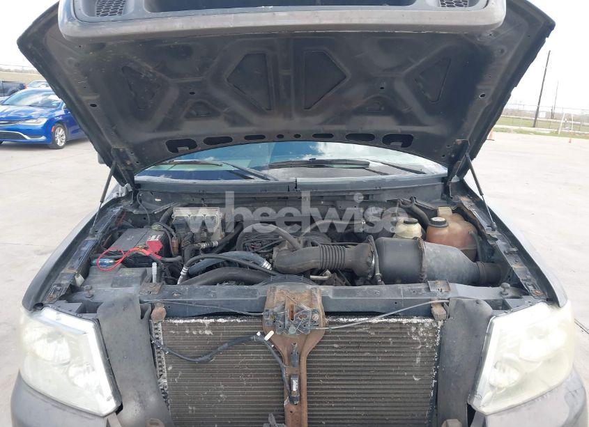 Photo 10 of 2006 Ford F-150 STX/XL/XLT (VIN 1FTRF12246NA38921)