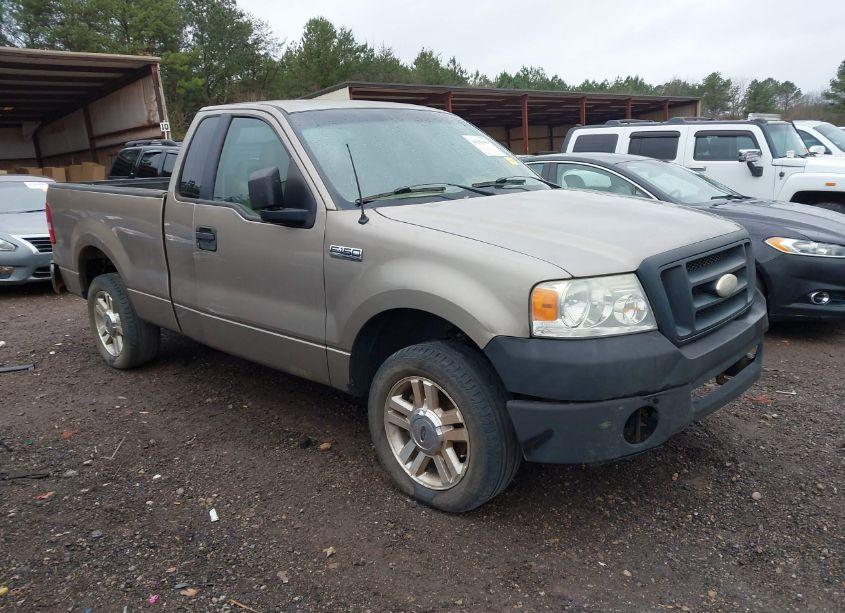 2006 Ford F-150 STX/XL/XLT (VIN 1FTRF12246NB49291) main photo