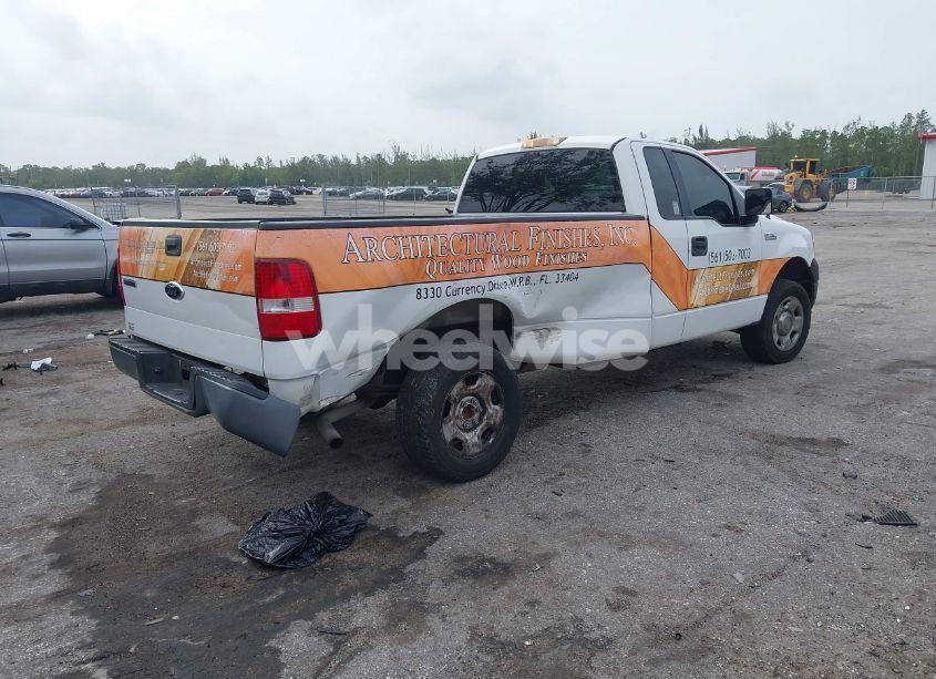 Photo 4 of 2006 Ford F-150 STX/XL/XLT (VIN 1FTRF12246NB77043)