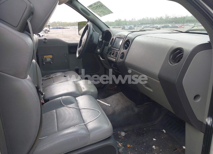 Photo 5 of 2006 Ford F-150 STX/XL/XLT (VIN 1FTRF12246NB77043)