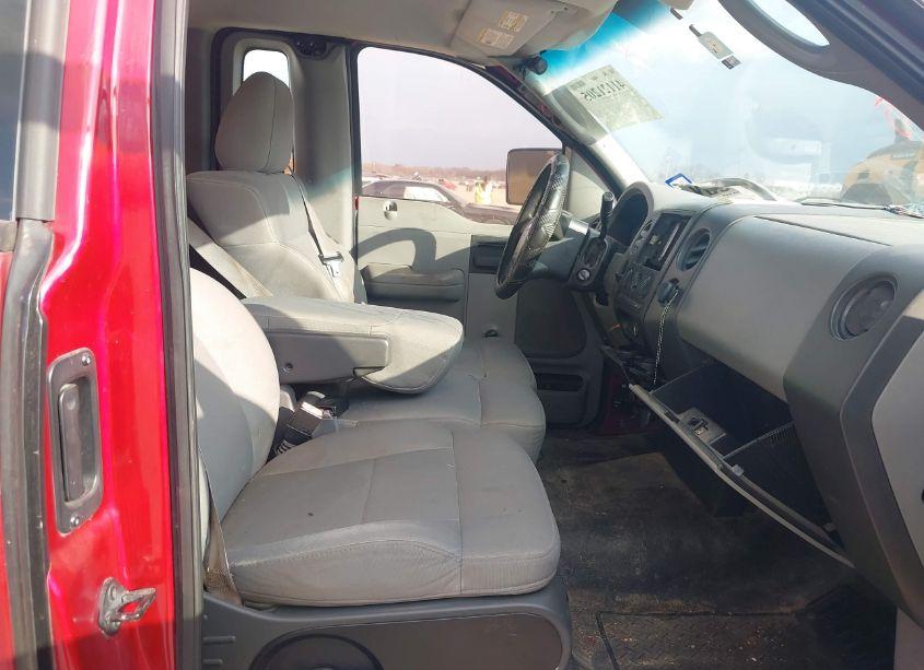 Photo 5 of 2007 Ford F-150 STX/XL/XLT (VIN 1FTRF12247NA76537)