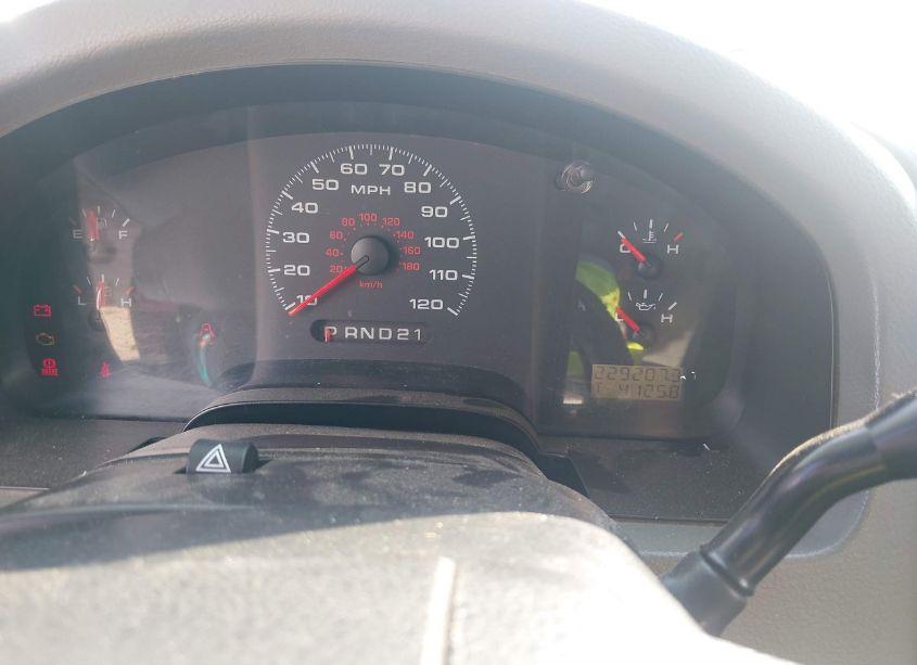 Photo 7 of 2007 Ford F-150 STX/XL/XLT (VIN 1FTRF12247NA76537)