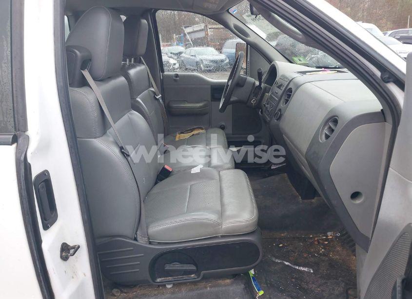 Photo 5 of 2008 Ford F-150 STX/XL/XLT (VIN 1FTRF12248KB43592)