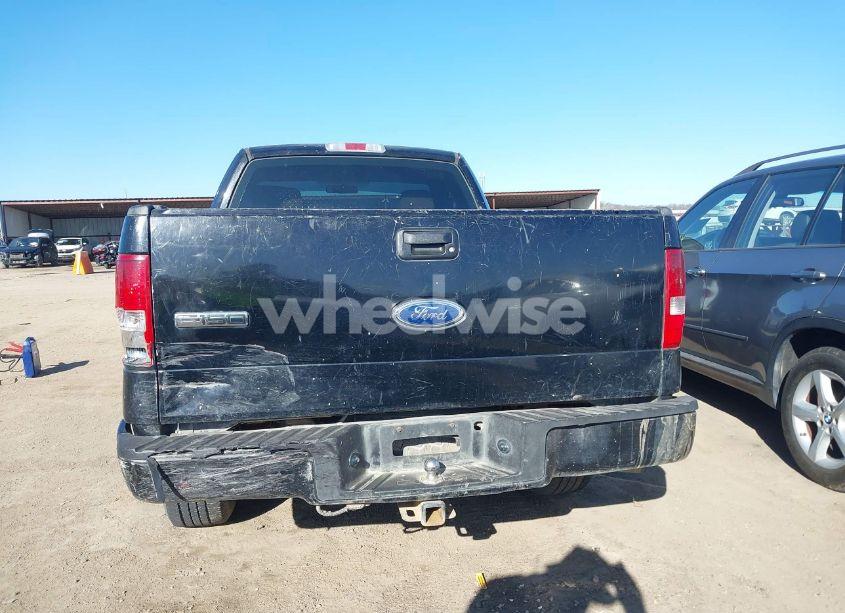 Photo 16 of 2005 Ford F-150 STX/XL/XLT (VIN 1FTRF12255KF10205)