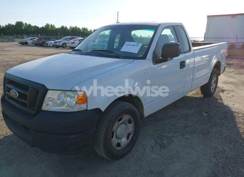 Photo 2 of 2005 Ford F-150 STX/XL/XLT (VIN 1FTRF12255NB96621)