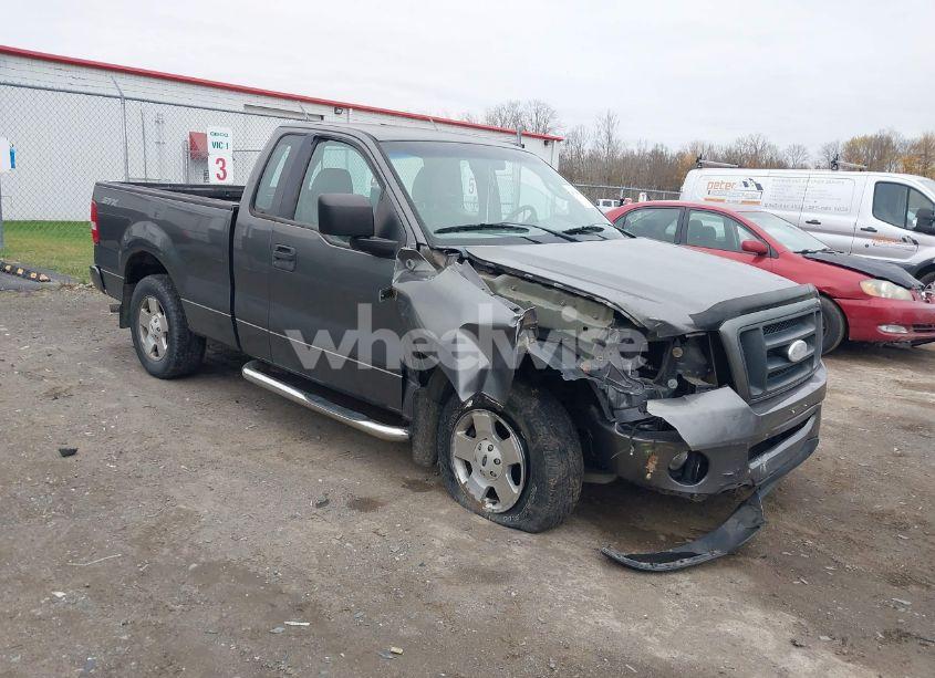 2006 Ford F-150 STX/XL/XLT (VIN 1FTRF12256NB12525) main photo