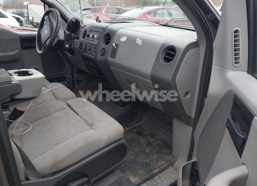 Photo 5 of 2006 Ford F-150 STX/XL/XLT (VIN 1FTRF12256NB12525)