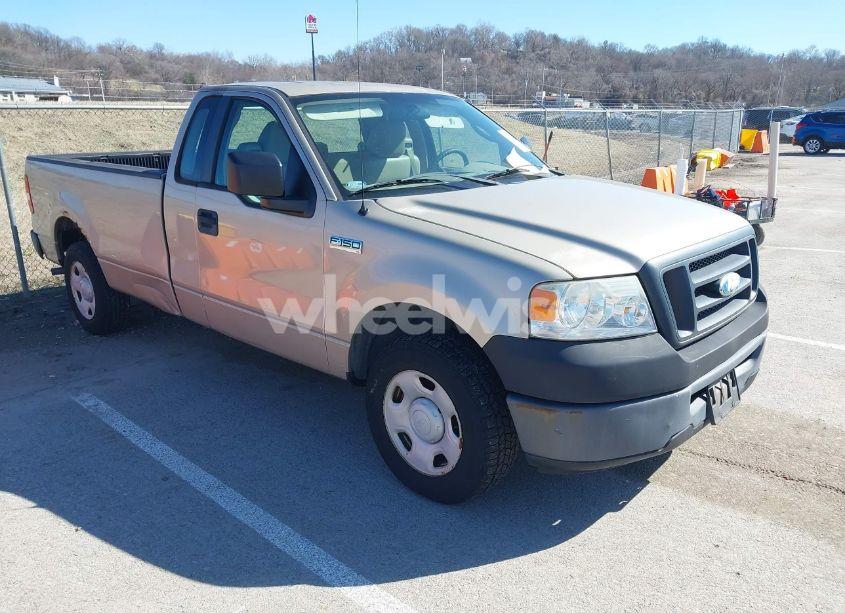 2007 Ford F-150 STX/XL/XLT (VIN 1FTRF12257KB14262) main photo