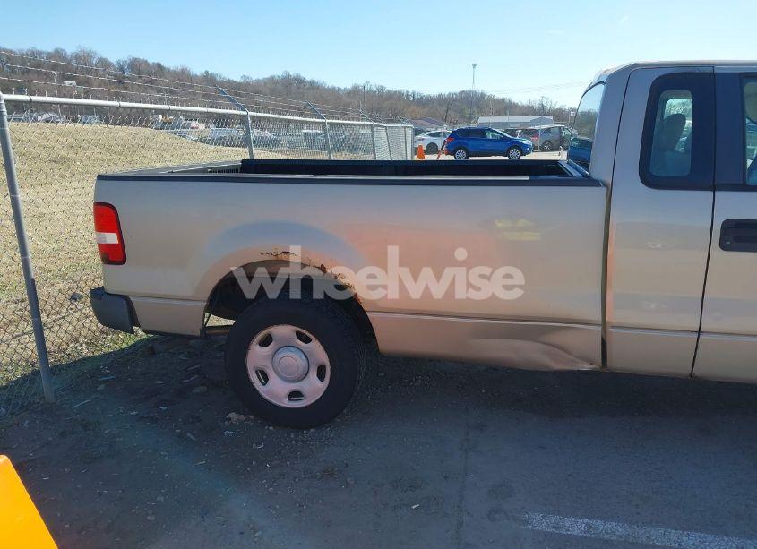 Photo 6 of 2007 Ford F-150 STX/XL/XLT (VIN 1FTRF12257KB14262)