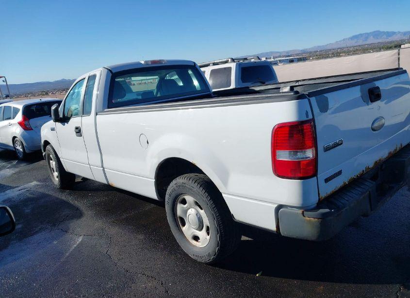 Photo 3 of 2007 Ford F-150 STX/XL/XLT (VIN 1FTRF12257KC75954)