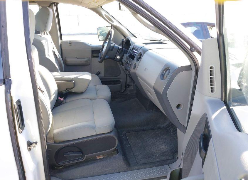Photo 5 of 2007 Ford F-150 STX/XL/XLT (VIN 1FTRF12257KC75954)