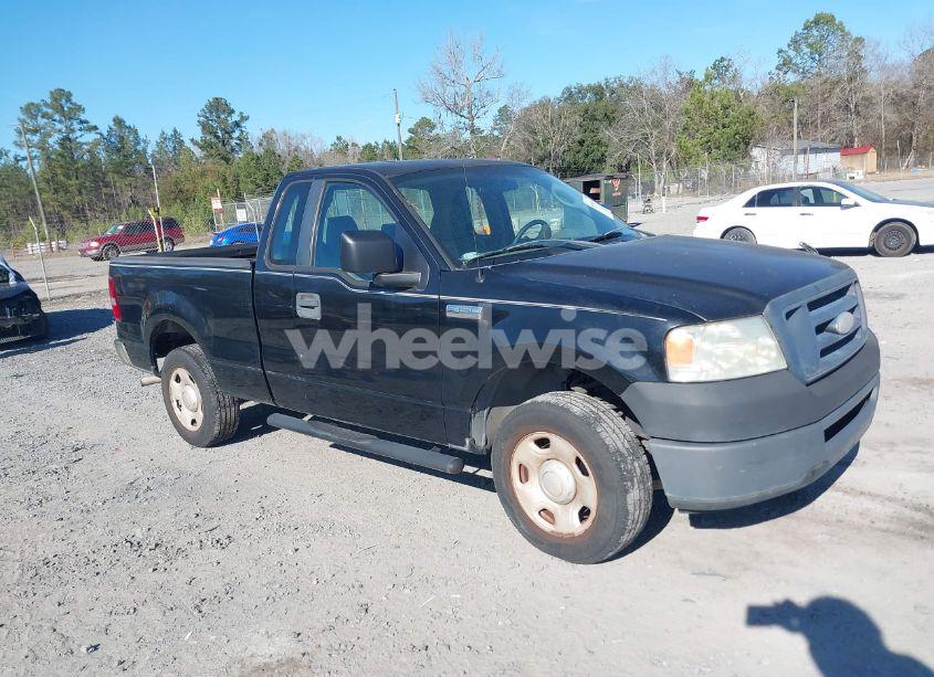 2007 Ford F-150 STX/XL/XLT (VIN 1FTRF12257KD63290) main photo