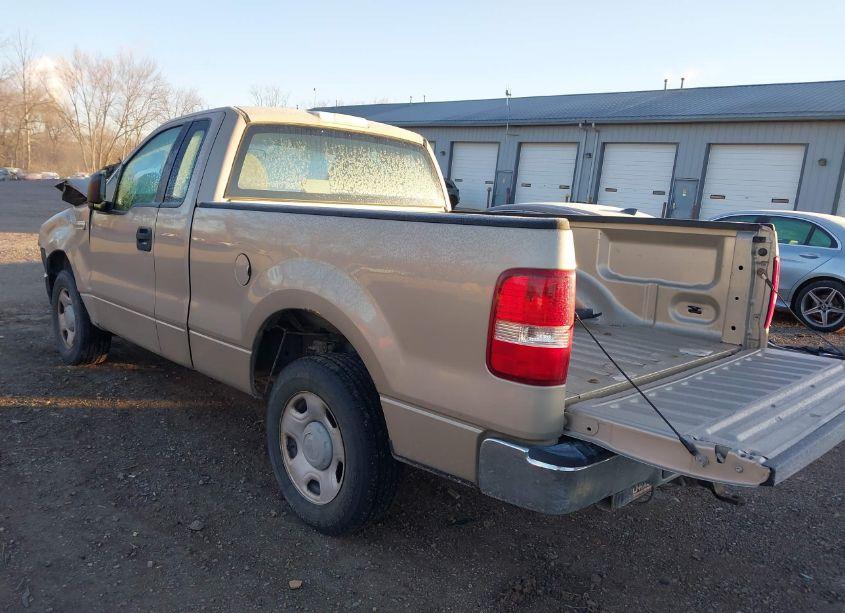 Photo 3 of 2007 Ford F-150 STX/XL/XLT (VIN 1FTRF12257NA06030)