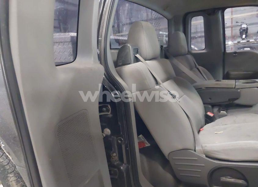 Photo 8 of 2005 Ford F-150 STX/XL/XLT (VIN 1FTRF12265KE88523)