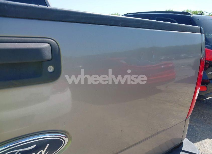 Photo 12 of 2005 Ford F-150 STX/XL/XLT (VIN 1FTRF12265NB55706)