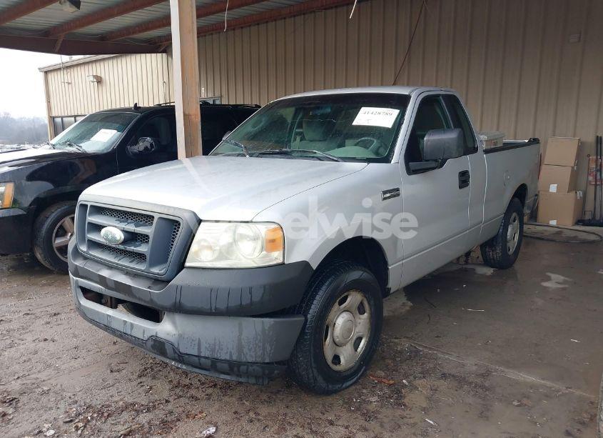 Photo 2 of 2006 Ford F-150 STX/XL/XLT (VIN 1FTRF12266NB85385)