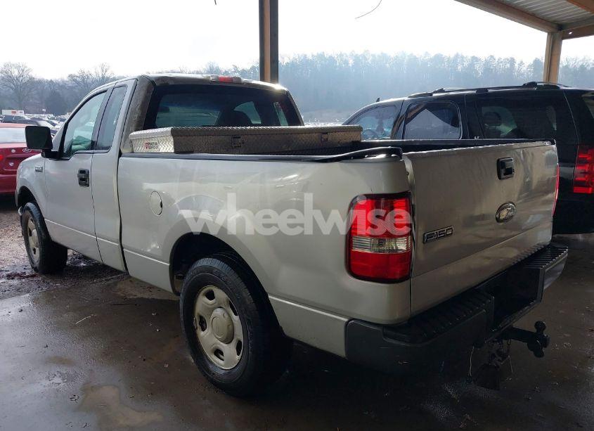 Photo 3 of 2006 Ford F-150 STX/XL/XLT (VIN 1FTRF12266NB85385)