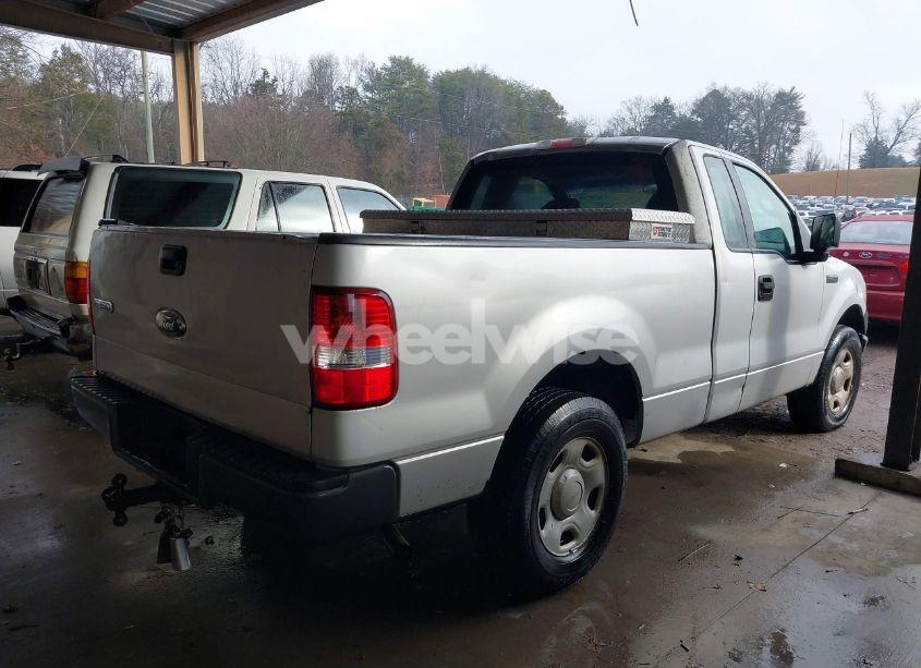 Photo 4 of 2006 Ford F-150 STX/XL/XLT (VIN 1FTRF12266NB85385)