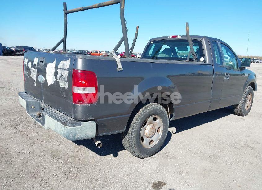 Photo 4 of 2007 Ford F-150 STX/XL/XLT (VIN 1FTRF12267KB14495)