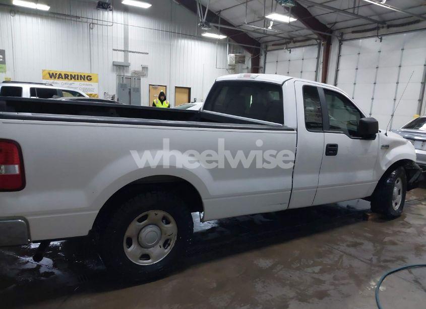 Photo 13 of 2007 Ford F-150 STX/XL/XLT (VIN 1FTRF12267KC21885)