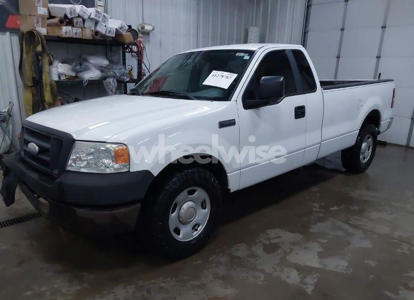 Photo 2 of 2007 Ford F-150 STX/XL/XLT (VIN 1FTRF12267KC21885)