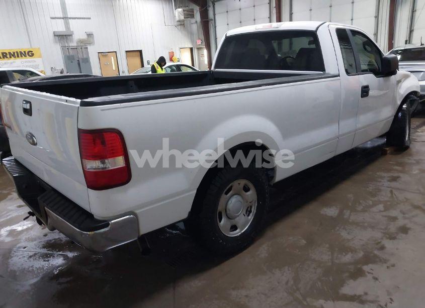 Photo 4 of 2007 Ford F-150 STX/XL/XLT (VIN 1FTRF12267KC21885)