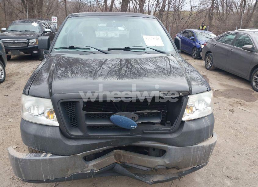 Photo 6 of 2007 Ford F-150 STX/XL/XLT (VIN 1FTRF12267KC63571)