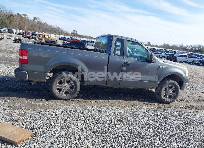 Photo 13 of 2007 Ford F-150 STX/XL/XLT (VIN 1FTRF12267NA13813)