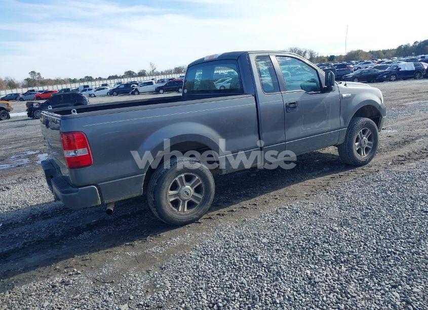 Photo 4 of 2007 Ford F-150 STX/XL/XLT (VIN 1FTRF12267NA13813)