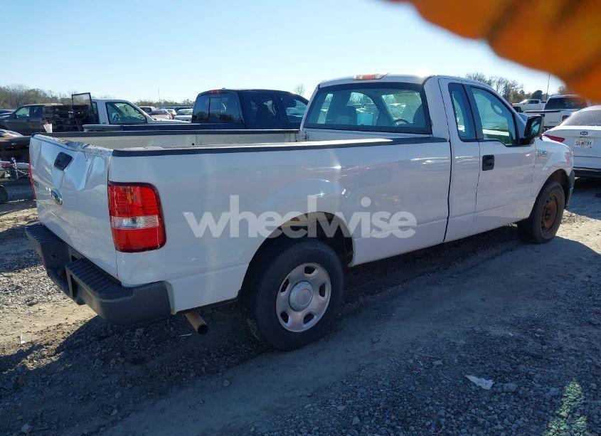 Photo 4 of 2007 Ford F-150 STX/XL/XLT (VIN 1FTRF12267NA60503)