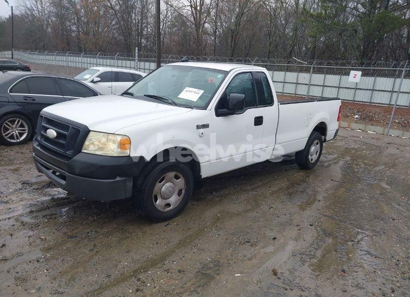 Photo 2 of 2008 Ford F-150 STX/XL/XLT (VIN 1FTRF12268KC87953)