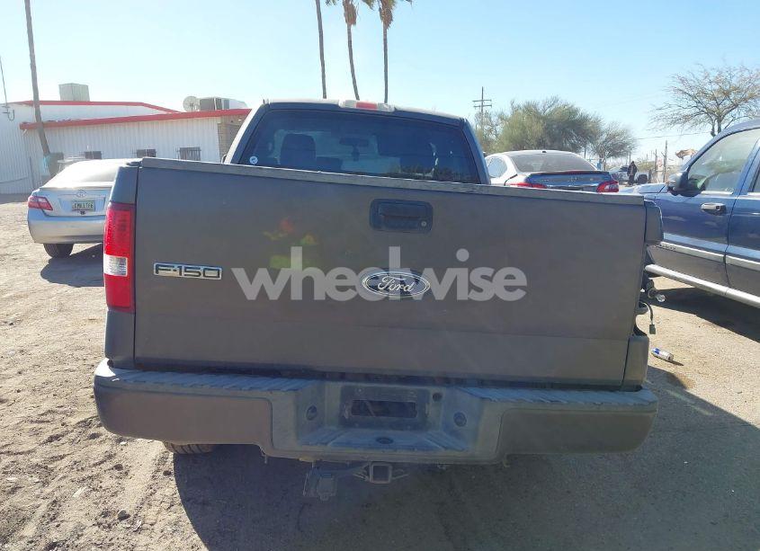 Photo 15 of 2005 Ford F-150 STX/XL/XLT (VIN 1FTRF12275KC36456)