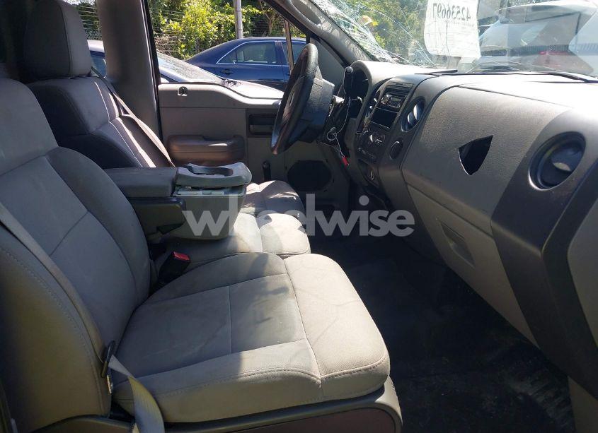 Photo 5 of 2005 Ford F-150 STX/XL/XLT (VIN 1FTRF12275KE27391)