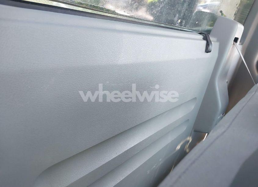 Photo 8 of 2005 Ford F-150 STX/XL/XLT (VIN 1FTRF12275KE27391)