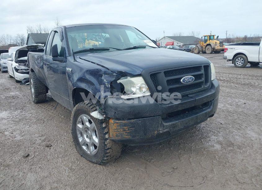 2005 Ford F-150 STX/XL/XLT (VIN 1FTRF12275NA81843) main photo