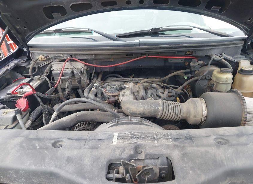 Photo 10 of 2005 Ford F-150 STX/XL/XLT (VIN 1FTRF12275NA81843)