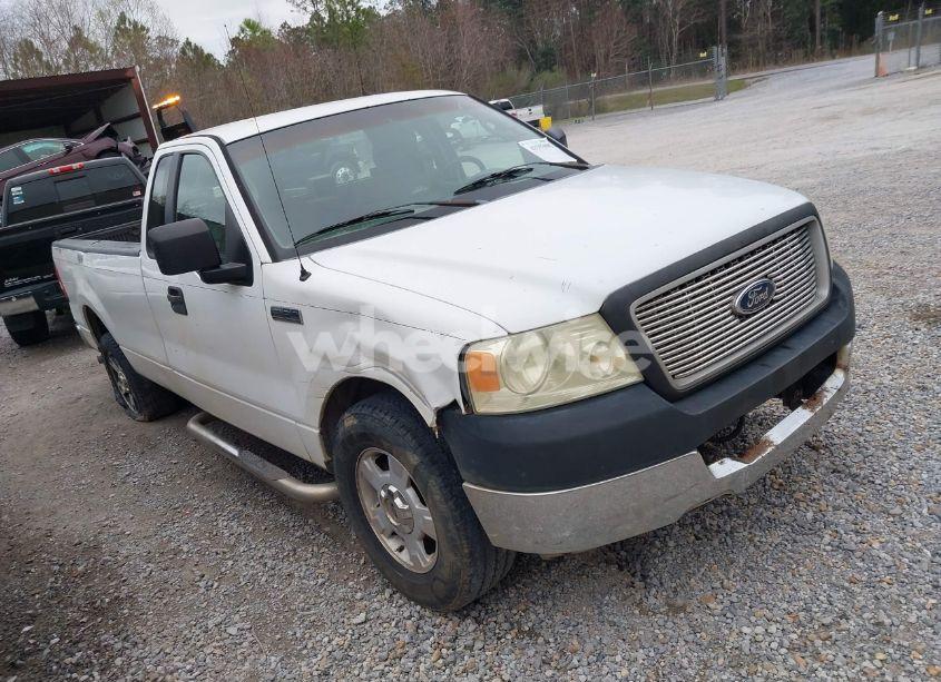 2005 Ford F-150 STX/XL/XLT (VIN 1FTRF12275NB86270) main photo
