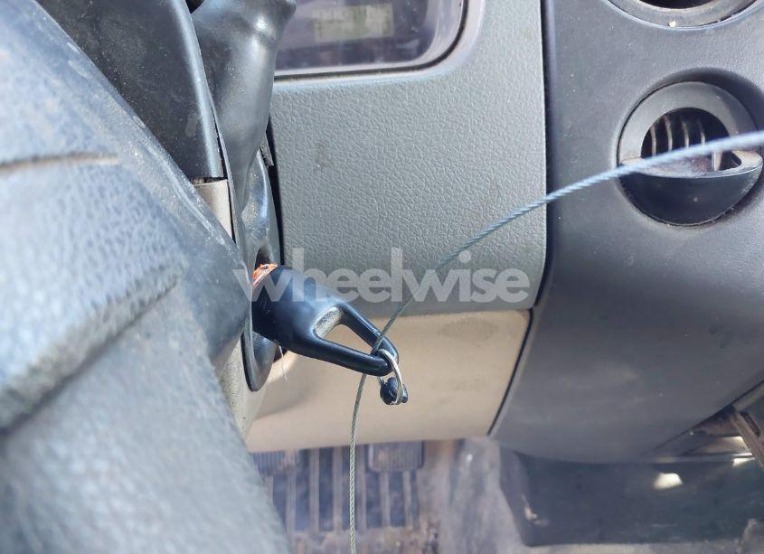 Photo 11 of 2006 Ford F-150 XL/STX/XLT (VIN 1FTRF12276NA23555)