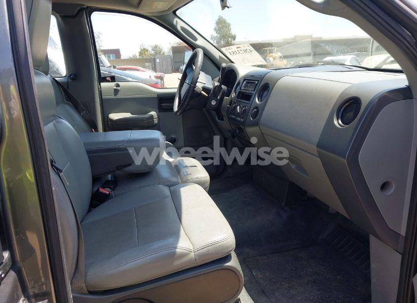 Photo 5 of 2006 Ford F-150 STX/XL/XLT (VIN 1FTRF12276NB28029)