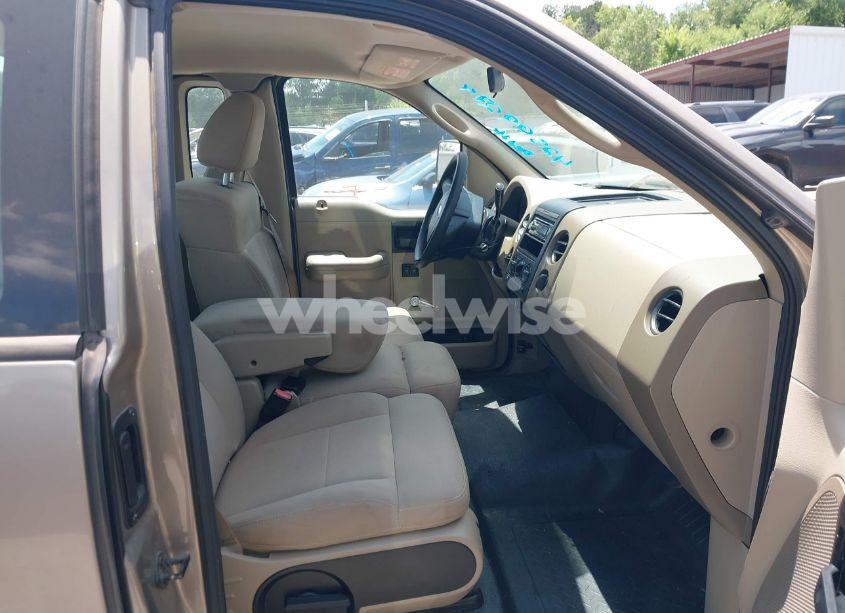 Photo 5 of 2006 Ford F-150 STX/XL/XLT (VIN 1FTRF12276NB69051)