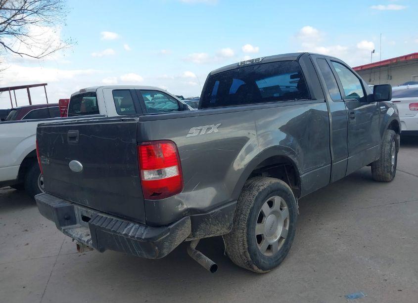Photo 4 of 2007 Ford F-150 STX/XL/XLT (VIN 1FTRF12277NA48165)
