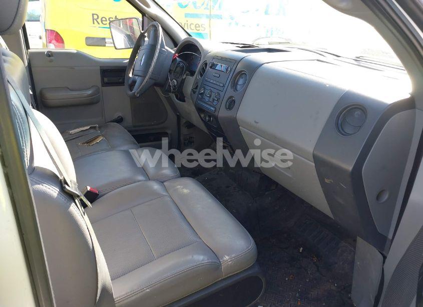 Photo 5 of 2008 Ford F-150 STX/XL/XLT (VIN 1FTRF12278KE34569)