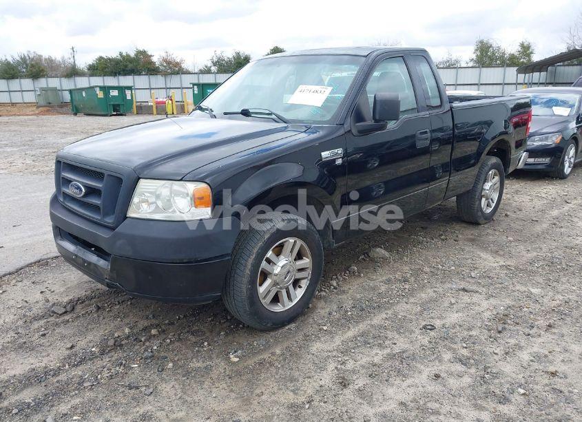 Photo 2 of 2005 Ford F-150 STX/XL/XLT (VIN 1FTRF12285NB89646)