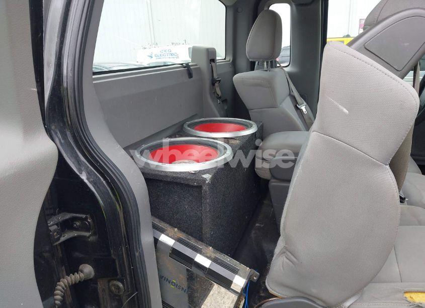 Photo 8 of 2005 Ford F-150 STX/XL/XLT (VIN 1FTRF12285NB89646)