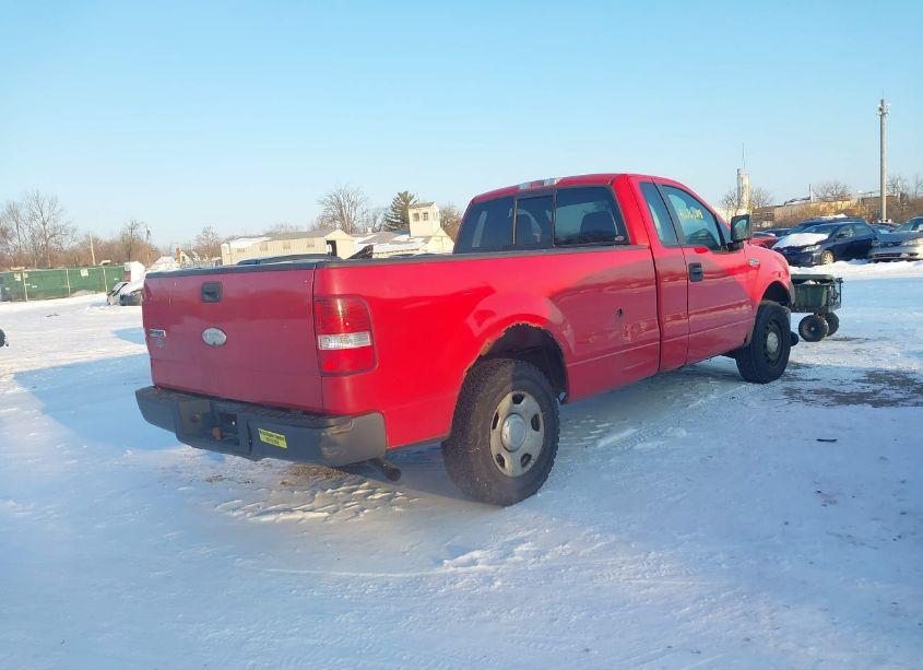 Photo 4 of 2007 Ford F-150 STX/XL/XLT (VIN 1FTRF12287KD47472)