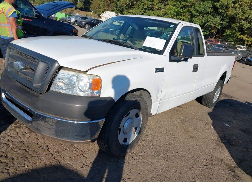 Photo 2 of 2008 Ford F-150 STX/XL/XLT (VIN 1FTRF12288KB30389)