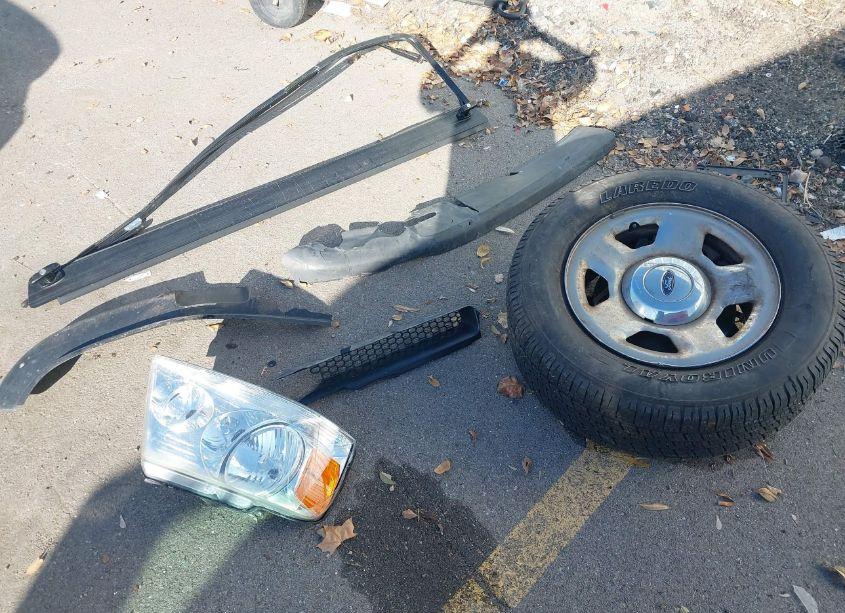 Photo 12 of 2005 Ford F-150 STX/XL/XLT (VIN 1FTRF12295KC74593)